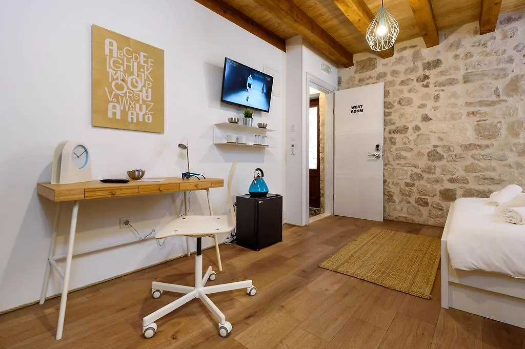 Apartments & Rooms Tiramola - Old Town Trogir